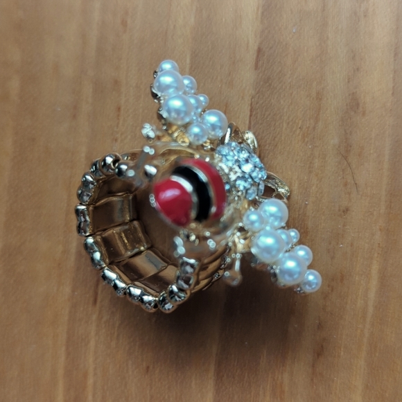 Bee Adjustable Ring - Picture 2 of 5